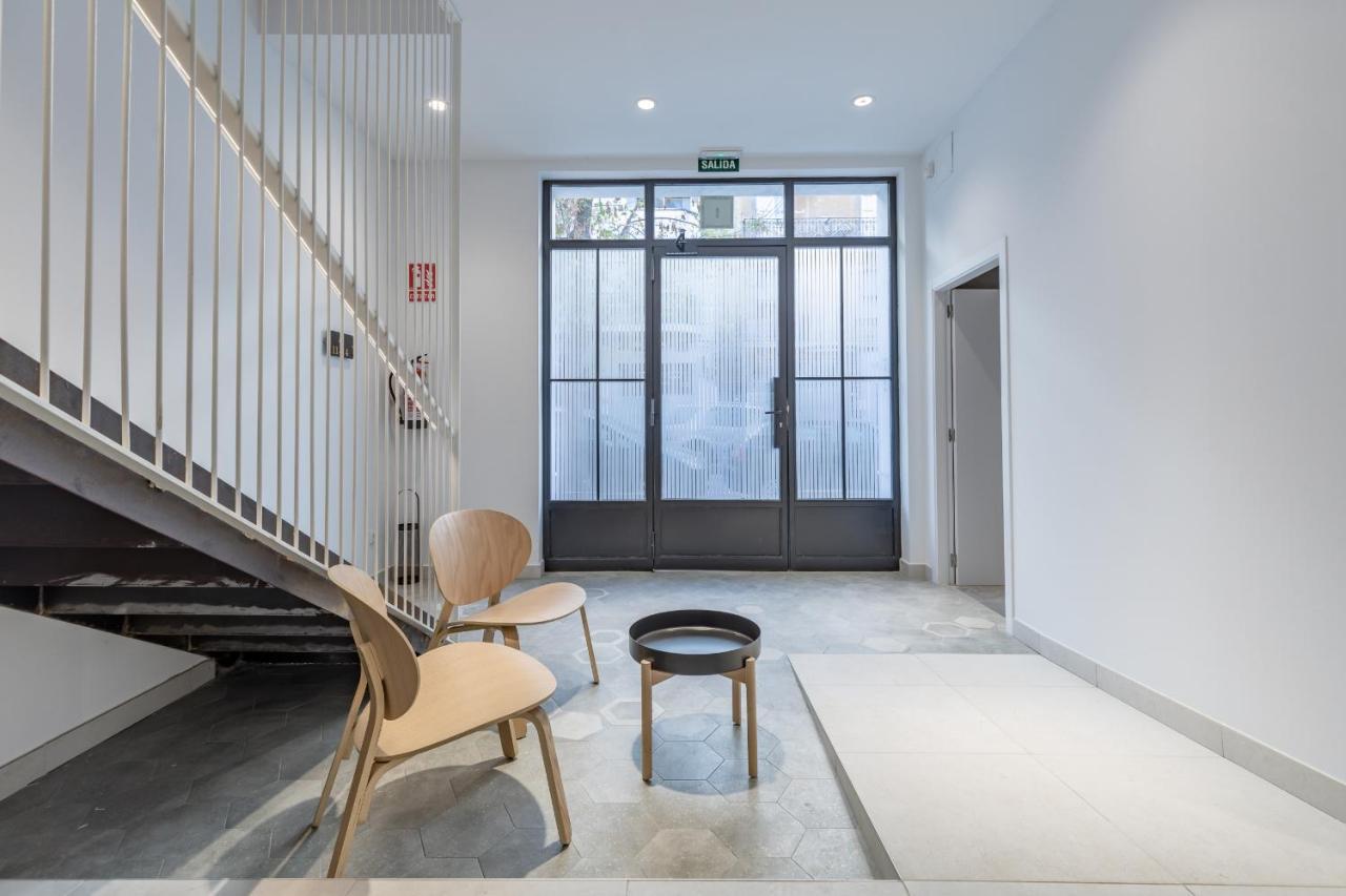 Apt With Antique Floor & Lots Of Sun Light バレンシア エクステリア 写真